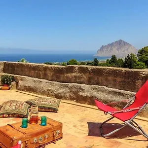 Di Charme Vista Mare Torre Saracena Bed & Breakfast Valderice